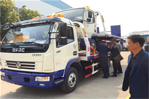 锡山汽车道路救援拖车价格